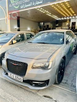 کرایسلەر 300